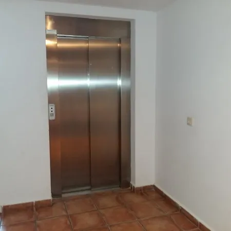 Apartamento Irina * トレビエハ